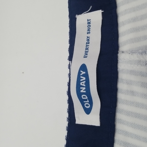 Old Navy SZ 6 Everyday Short Nautical Railroad Conductor Stripe Blue Cotton - Picture 7 of 10